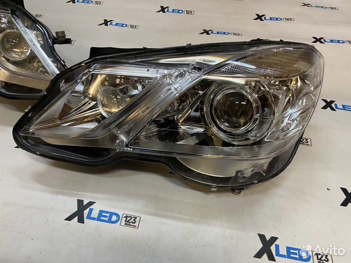 Фара правая левая Mercedes E-class W212 дорест