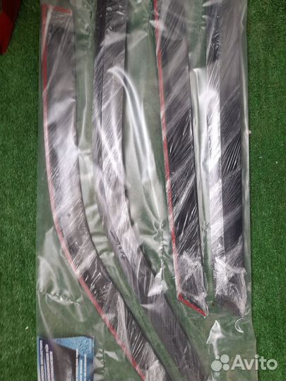 Дефлекторы ваз 2110/12/70