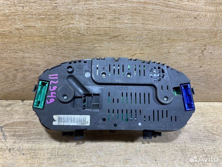 Панель приборов Volkswagen Golf 4 дизель 112949