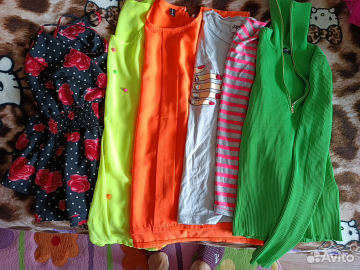 Одежда для девушек пакетом