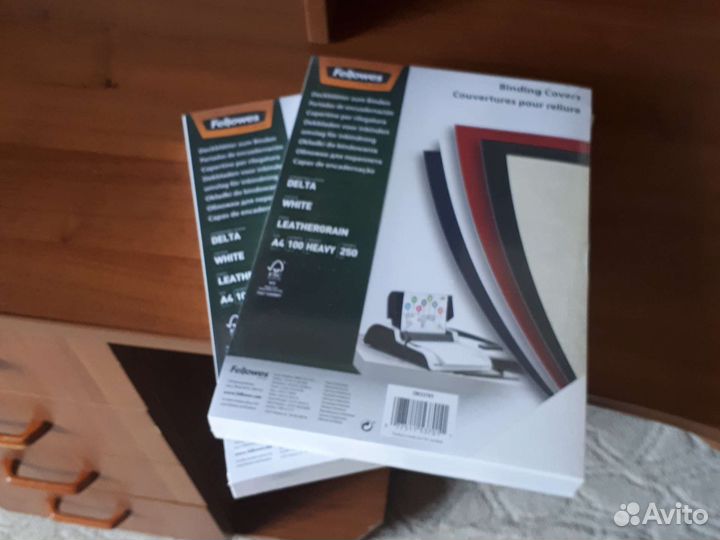 Обложки для переплета картон. Цвет белый