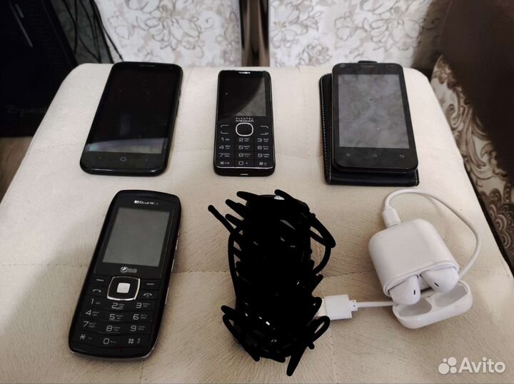 Motorola A1000