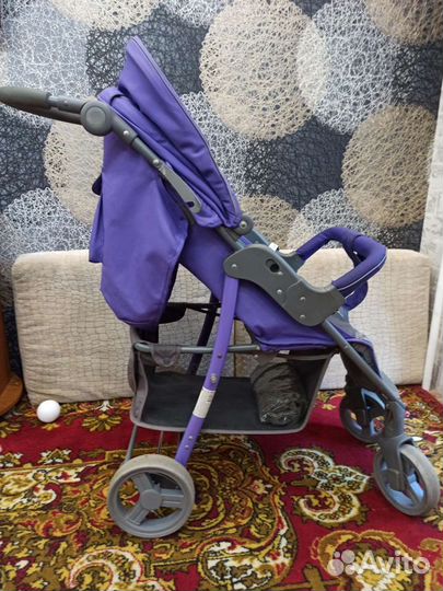 Прогулочная коляска