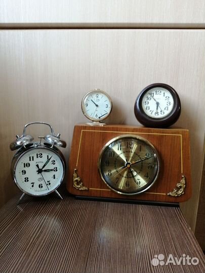 Часы настольные