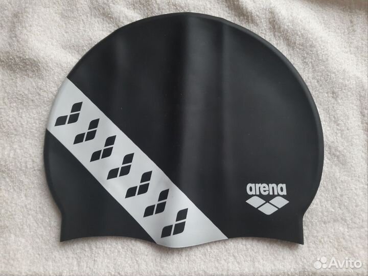Шапочка для плавания arena