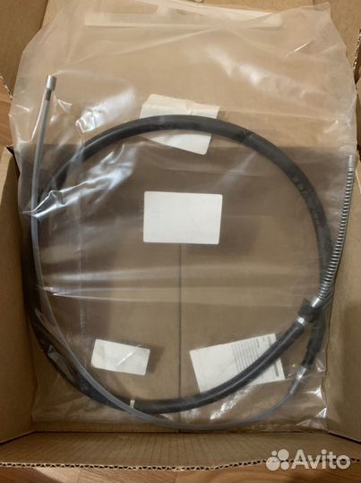 Тросик стояночного тормоза