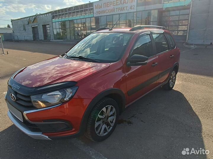 ВАЗ Granta Cross 1.6 МТ, 2020, 77 000 км