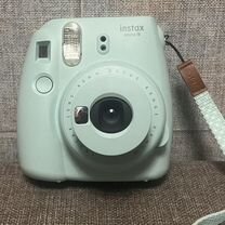 Fujifilm instax mini 9 с картриджем (9 снимков)