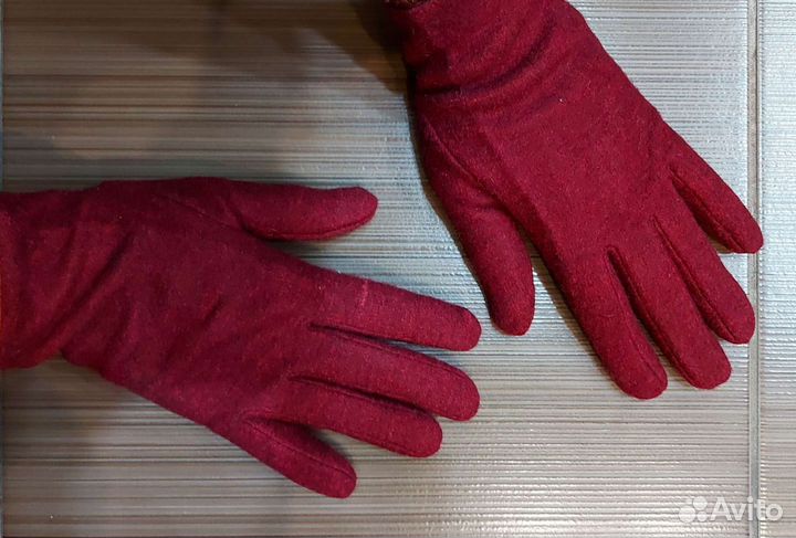 Перчатки