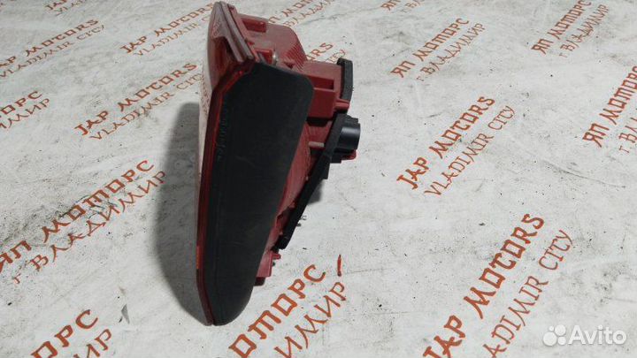 Фонарь задний правый Volkswagen Touran BLP 2005