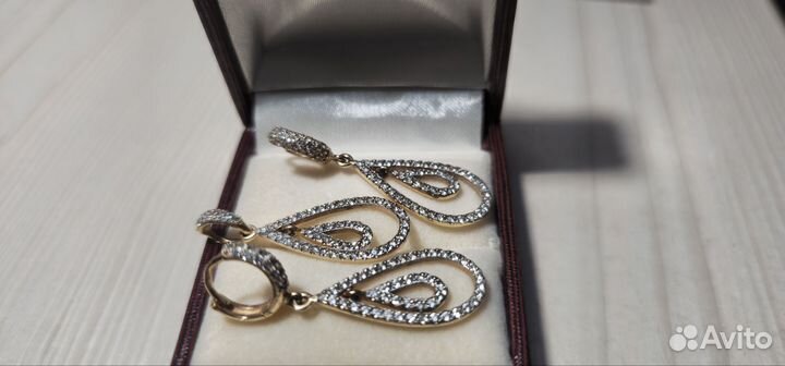 Золотые изделия 585 проба, 7.2 грамма