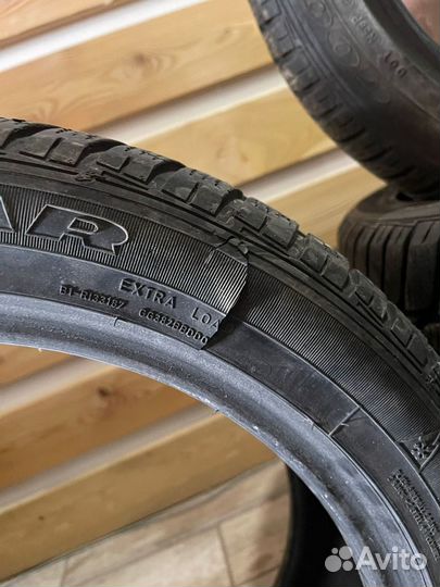 Goodyear UltraGrip Ice 235/45 R17