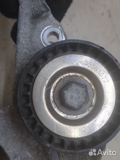 Кронштейн кондиционера Opel Mokka, 2013