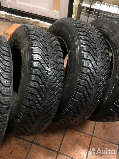 Goodyear UltraGrip 245/70 R16