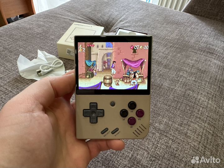 Miyoo Mini + Карманная консоль