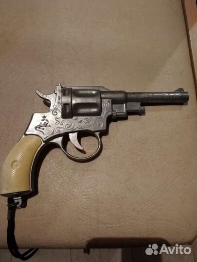 Игрушечный пистолет СССР. 1970 года