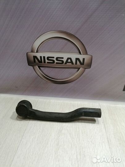 Наконечник рулевой nissan tiida C11 Лев