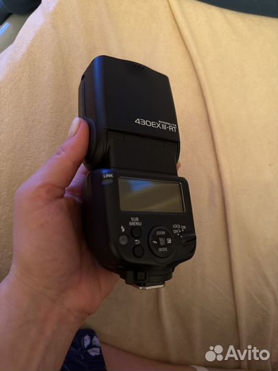 Вспышка камеры canon 430 EX iii-RT