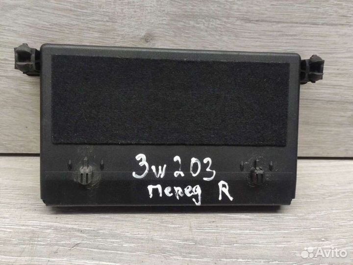 Блок управления дверьми Mercedes C W203