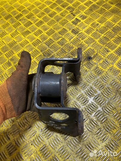 Кронштейн задней рессоры Man Tgl Tgm