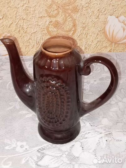 Глиняный кувшин