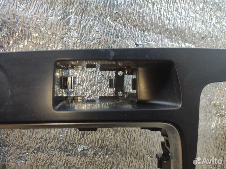 Накладка консоли Audi Q5 8R CDN 2008