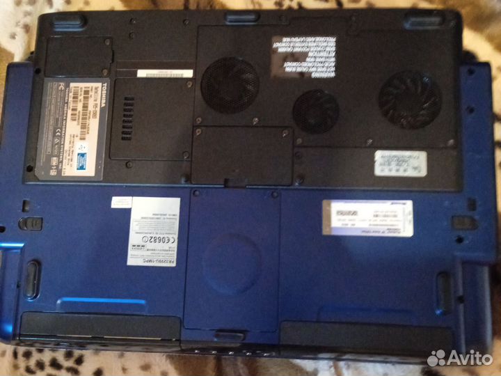 Ноутбук toshiba