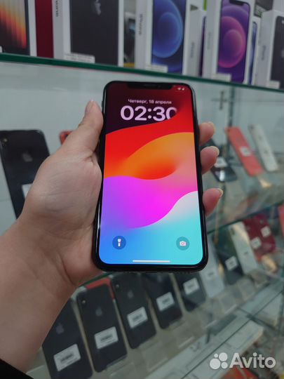 iPhone Xs, 256 ГБ