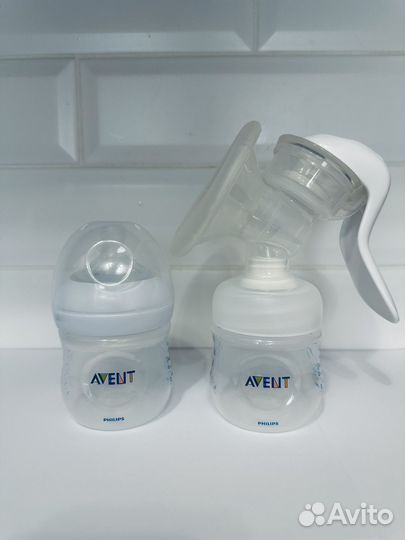 Молокоотсос ручной + бутылочка avent
