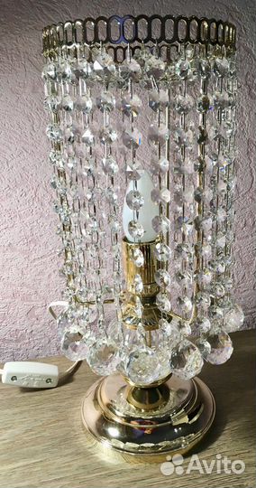 Светильник хрустальный настольный
