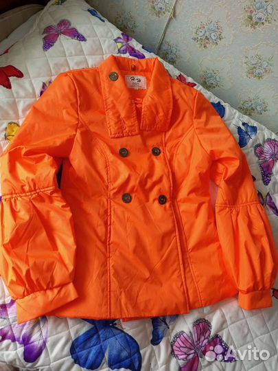 Ветровка женская 46р