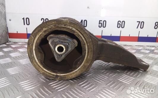 Подушка кпп land rover range rover 3 (KUK11DL01)