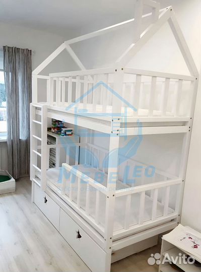 Двухъярусная Кровать