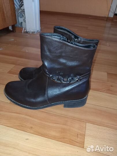 Ботинки женские осенние 39 размера