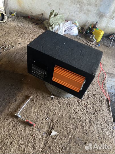 Сабвуфер едж