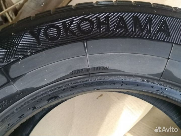 Yokohama A.DriveR1 215/65 R16