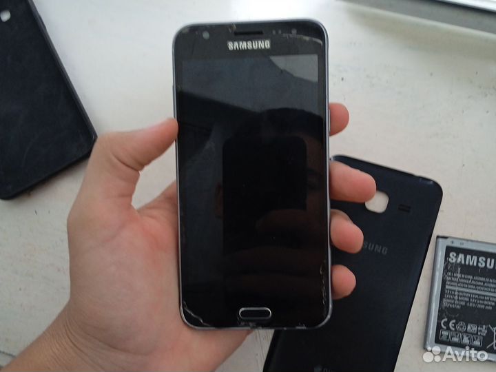 Samsung Galaxy j3 2016
