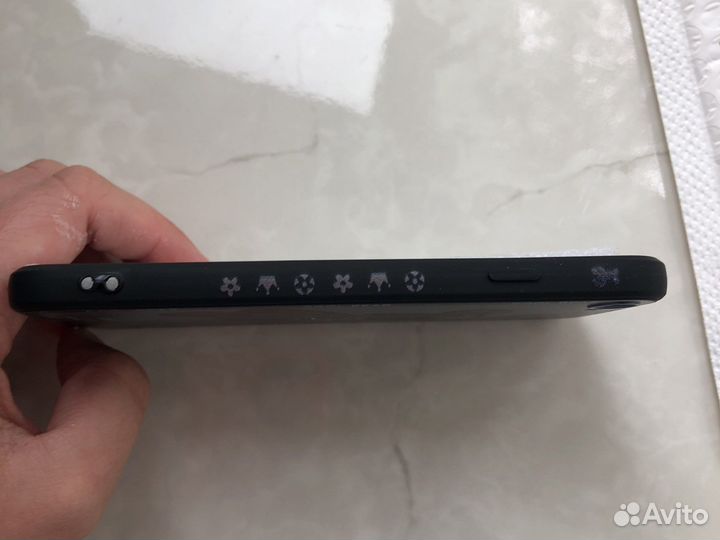 Чехол на iPhone 8