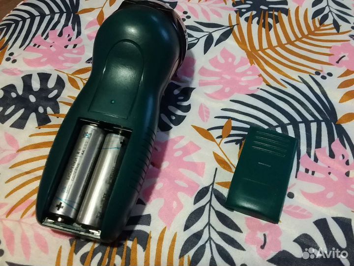 Бритва без имени на батарейках