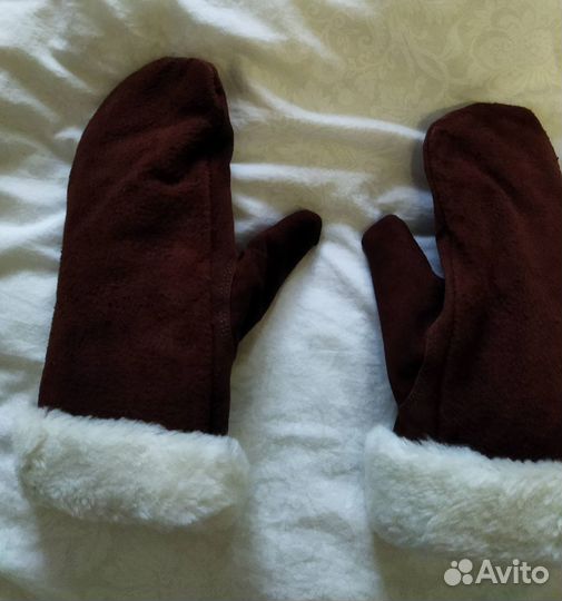 Варежки новые,с натуральными замшей и мехом