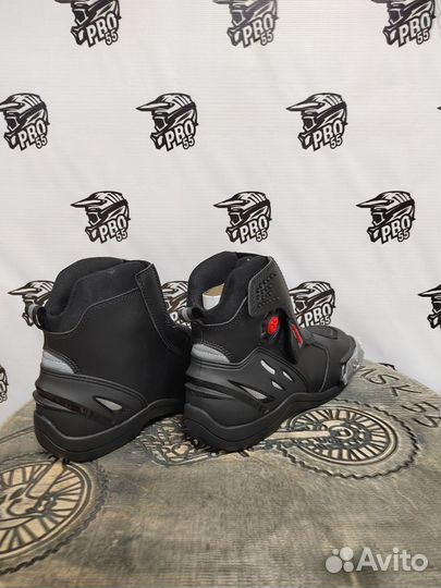 Ботинки Scoyco R4-MR002 Black