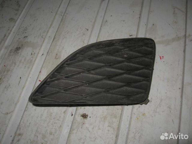 Решетка в бампер левая Toyota Corolla E15