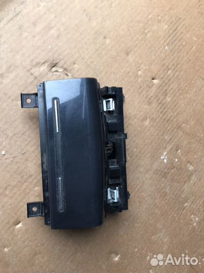 Пепельница Audi A3, 8P0857951(169)