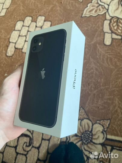 iPhone 11, 64 ГБ