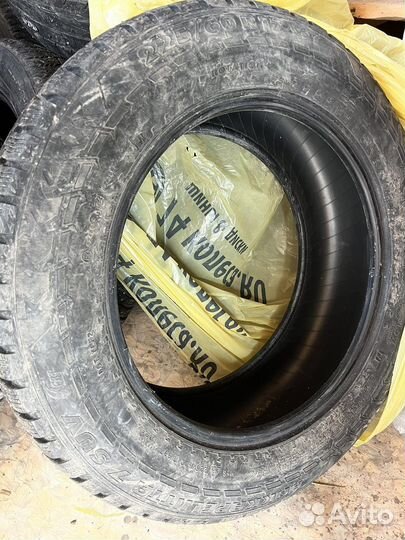 Nokian Tyres Hakkapeliitta 7 SUV 225/60 R17