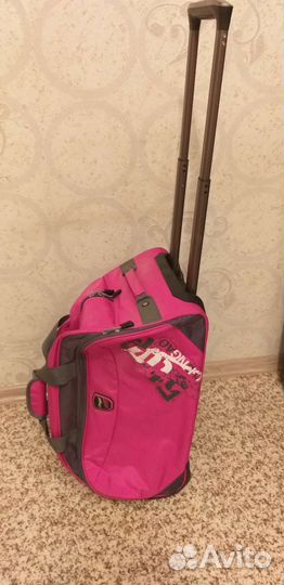 Сумка дорожная на колесах бу