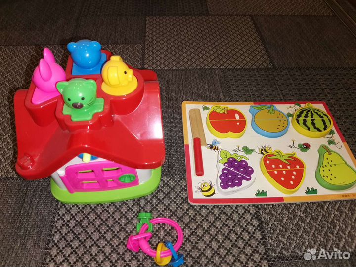 Развивающие игрушки