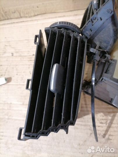 Воздуховод отопителя Mazda 6