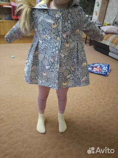 Плащ для девочки