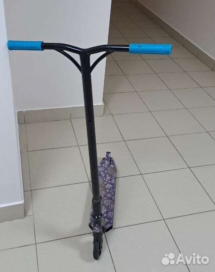 Трюковой самокат